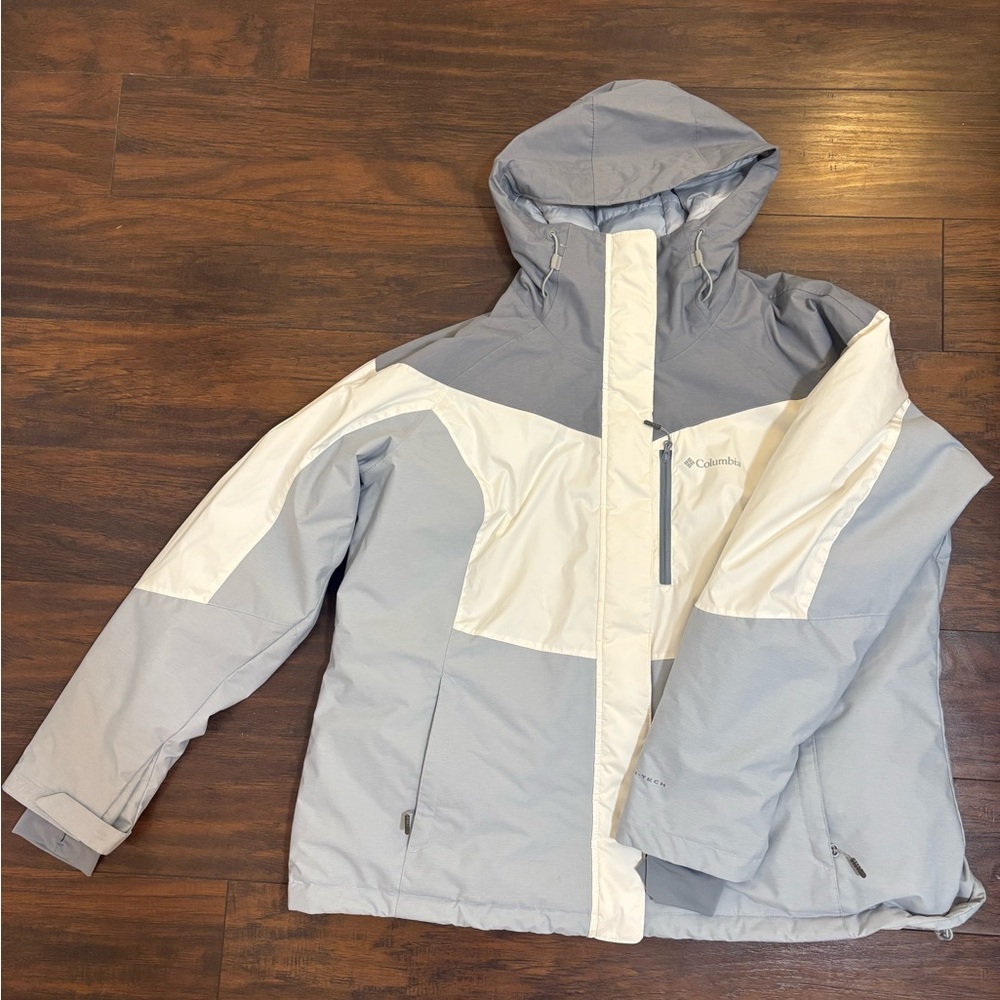 Columbia White and Grey Jacket